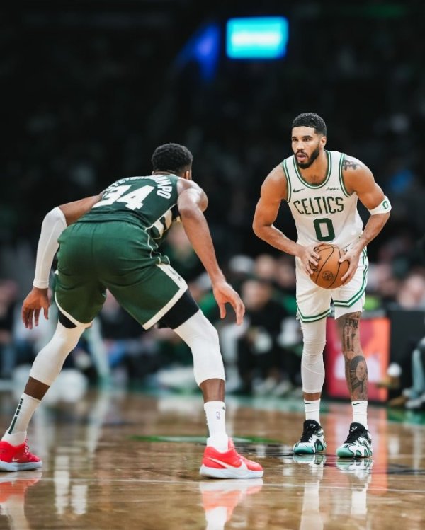 亚博体育 塔图姆31+12字母哥43+13 凯尔特东说念主逆转胜雄鹿